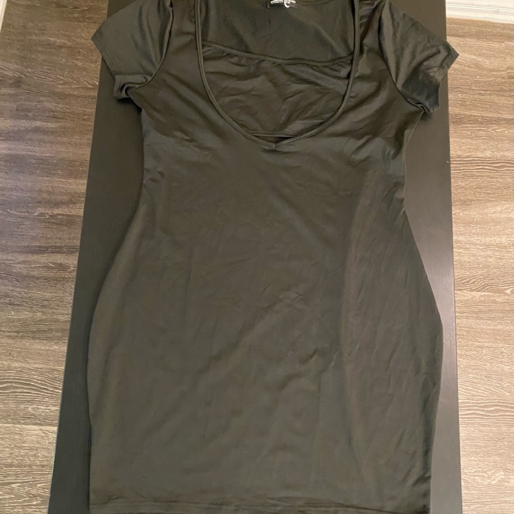 BLOOMCHIC Black Dress w/ built-in bandeau (not padded) size 14 (XL)